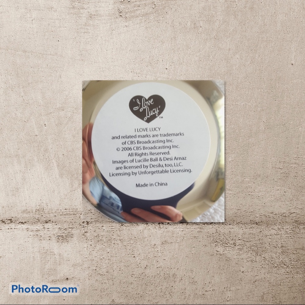 I Love ❤️ Lucy Compact Mirror - Picture 6 of 6